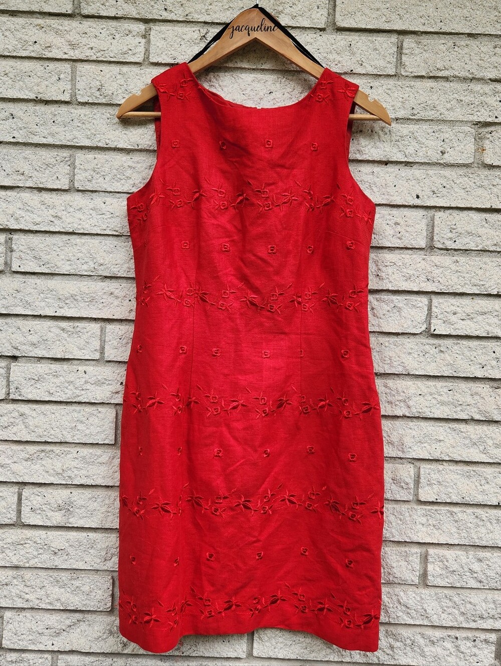 Classic Red Sleeveless Sheath Dress - Linen